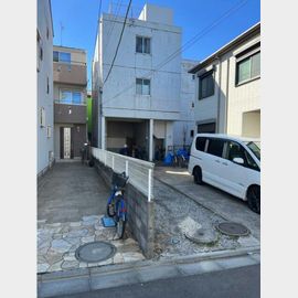 川崎駅よりバス10分 築36年9ヶ月 3階建の賃貸物件