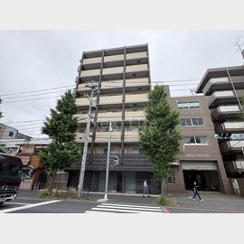 東門前駅より徒歩10分 3階 築8年の賃貸物件