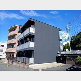 宮前平駅よりバス14分 2階 築18年2ヶ月の賃貸物件