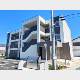 ジュビラーレ 3階 築2年11ヶ月の賃貸物件