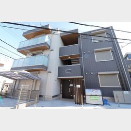グランドステラ 3階 築4年10ヶ月の賃貸物件