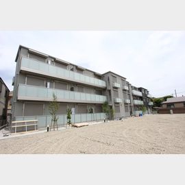橋本駅よりバス12分 1階 築2年2ヶ月の賃貸物件