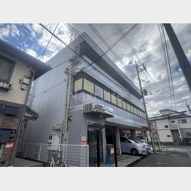 府中駅よりバス10分 2階 築33年1ヶ月の賃貸物件