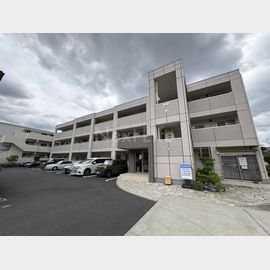 菊名駅よりバス11分 2階 築6年の賃貸物件