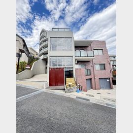 宮崎台駅より徒歩11分 築19年5ヶ月 5階建の賃貸物件