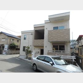 橋本駅より徒歩13分 2階 築5年9ヶ月の賃貸物件