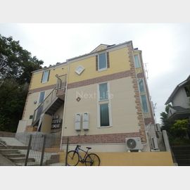 日吉駅より徒歩9分 2階 築5年1ヶ月の賃貸物件