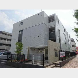 京王堀之内駅より徒歩6分 築12年9ヶ月 4階建の賃貸物件