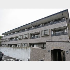 新百合ヶ丘駅よりバス10分 2階 築23年2ヶ月の賃貸物件