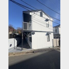 登戸駅よりバス13分 築34年11ヶ月 2階建の賃貸物件