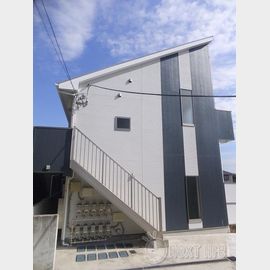 鶴見駅より徒歩13分 1階 築18年6ヶ月の賃貸物件