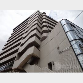 アカデミー・グローリア初穂町合同ビル 10階 築39年11ヶ月の賃貸物件