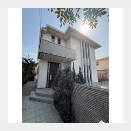 新百合ヶ丘駅より徒歩21分 1階 築16年9ヶ月の賃貸物件