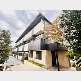 鶴川駅より徒歩7分 2階 築38年2ヶ月の賃貸物件