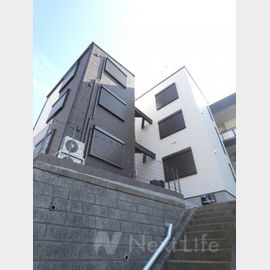 町田駅より徒歩4分 築4年6ヶ月 3階建の賃貸物件