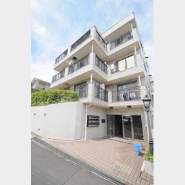 鷺沼駅より徒歩6分 1階 築37年7ヶ月の賃貸物件