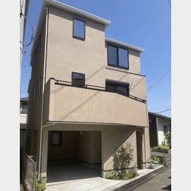 宮前平駅より徒歩23分 新築 3階建の賃貸物件