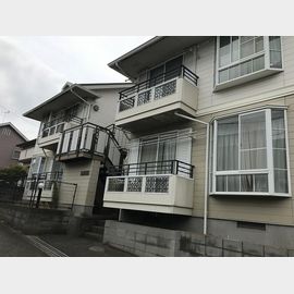 鶴間駅よりバス4分 築35年5ヶ月 2階建の賃貸物件