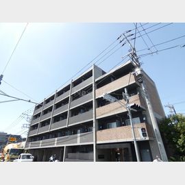 梶が谷駅より徒歩8分 4階 築13年3ヶ月の賃貸物件