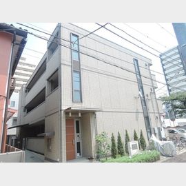シャルマン 3階 築18年10ヶ月の賃貸物件