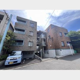 新百合ヶ丘駅より徒歩13分 2階 築33年6ヶ月の賃貸物件