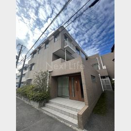 日吉本町駅より徒歩1分 1階 築23年4ヶ月の賃貸物件