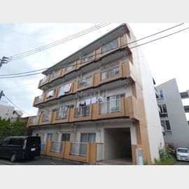 大倉山駅より徒歩15分 1階 築41年9ヶ月の賃貸物件