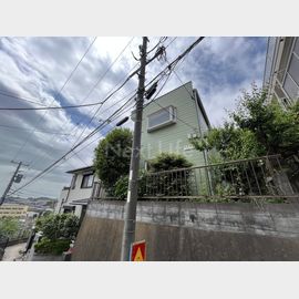 ワイ・イー・エス日吉 2階 築32年10ヶ月の賃貸物件