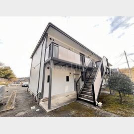 南大沢駅よりバス10分 2階 築31年3ヶ月の賃貸物件