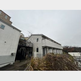 西谷駅より徒歩13分 2階 築9年11ヶ月の賃貸物件