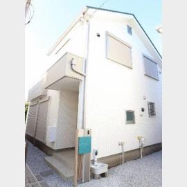 日吉駅よりバス9分 1階 築6年4ヶ月の賃貸物件