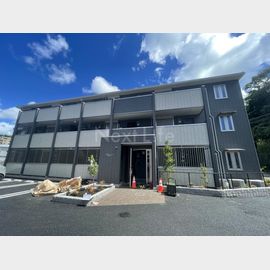 鶴川駅より徒歩5分 1階 築1年5ヶ月の賃貸物件