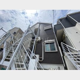 ブルーオーシャン南太田 1階 築8年10ヶ月の賃貸物件