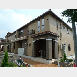 調布駅より徒歩12分 築13年6ヶ月 2階建の賃貸物件