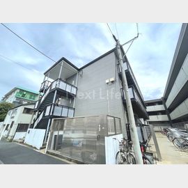 鈴木町駅より徒歩15分 3階 築28年10ヶ月の賃貸物件