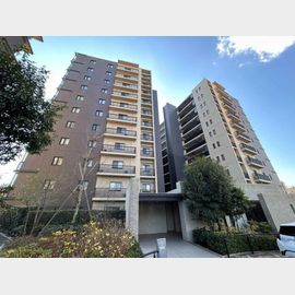 BrilliaCity横浜磯子D棟〜ブリリアシティ〜 3階 築12年8ヶ月の賃貸物件