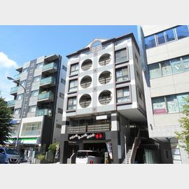 センター北駅より徒歩3分 3階 築28年8ヶ月の賃貸物件