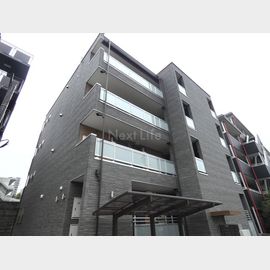 京王堀之内駅より徒歩8分 3階 築3年の賃貸物件