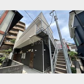 山手駅より徒歩8分 2階 築8年の賃貸物件