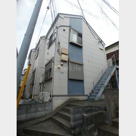 日吉駅より徒歩10分 1階 築18年1ヶ月の賃貸物件