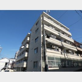 大倉山駅より徒歩7分 5階 築39年の賃貸物件