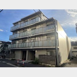 ルミノス日吉 4階 築21年の賃貸物件