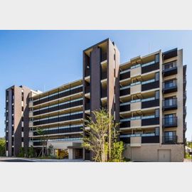 磯子駅より徒歩10分 築12年11ヶ月 6階建の賃貸物件