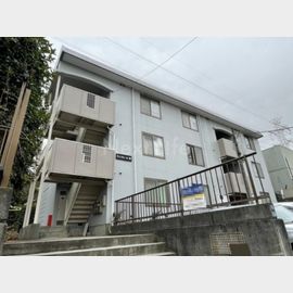 都筑ふれあいの丘駅より徒歩12分 築33年11ヶ月 3階建の賃貸物件