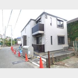 弘明寺駅より徒歩14分 2階 築6年8ヶ月の賃貸物件