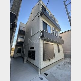 子安駅より徒歩8分 1階 築1年7ヶ月の賃貸物件