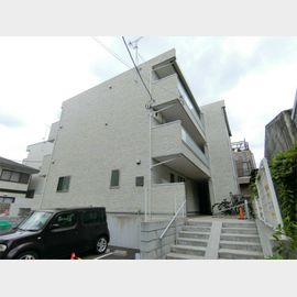 綱島駅より徒歩15分 2階 築10年の賃貸物件