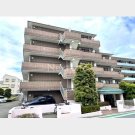 中山駅より徒歩8分 4階 築32年2ヶ月の賃貸物件