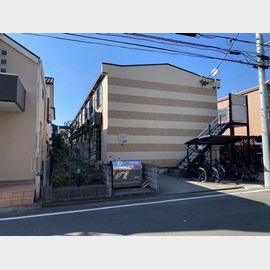 綱島駅より徒歩15分 1階 築16年7ヶ月の賃貸物件