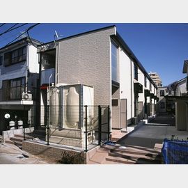 大倉山駅より徒歩17分 2階 築18年3ヶ月の賃貸物件